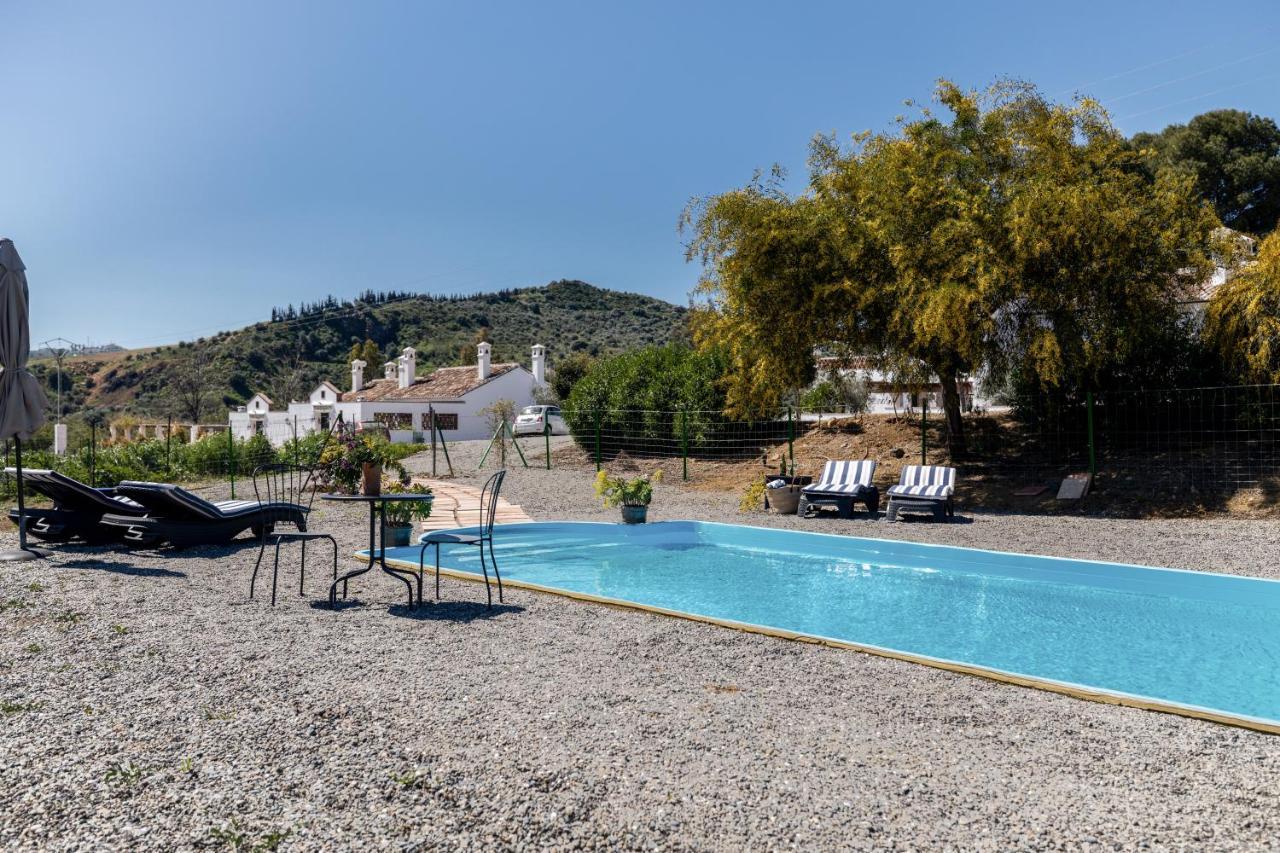 Rosas Cantares: Casa Maurus. Pizarra Luaran gambar