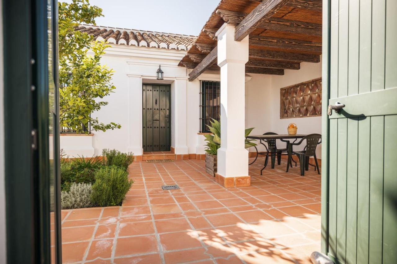 Rosas Cantares: Casa Maurus. Pizarra Luaran gambar
